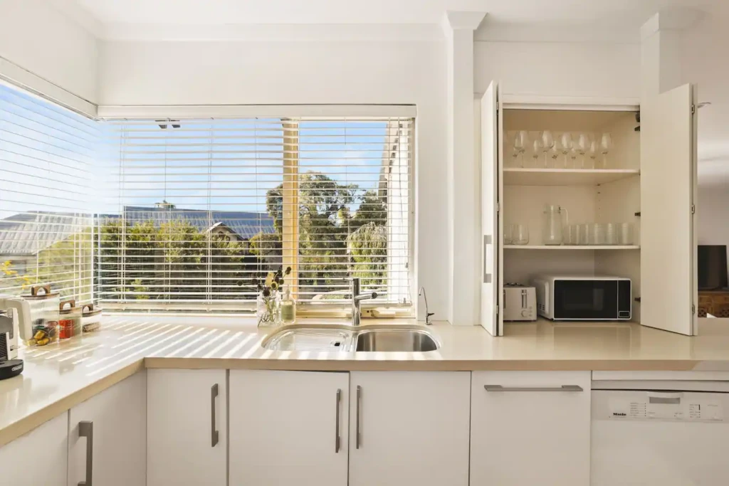 e50fb523 d085 4698 be3e 4bf16564b5eb