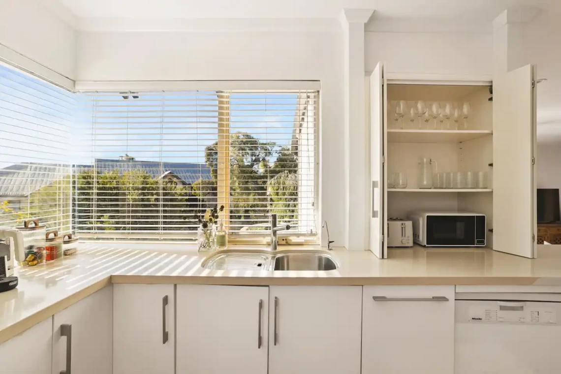 e50fb523 d085 4698 be3e 4bf16564b5eb