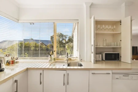 e50fb523 d085 4698 be3e 4bf16564b5eb