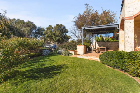 fa2b0cd9 cad7 4e8d 8a8b 0e0697e58e4a